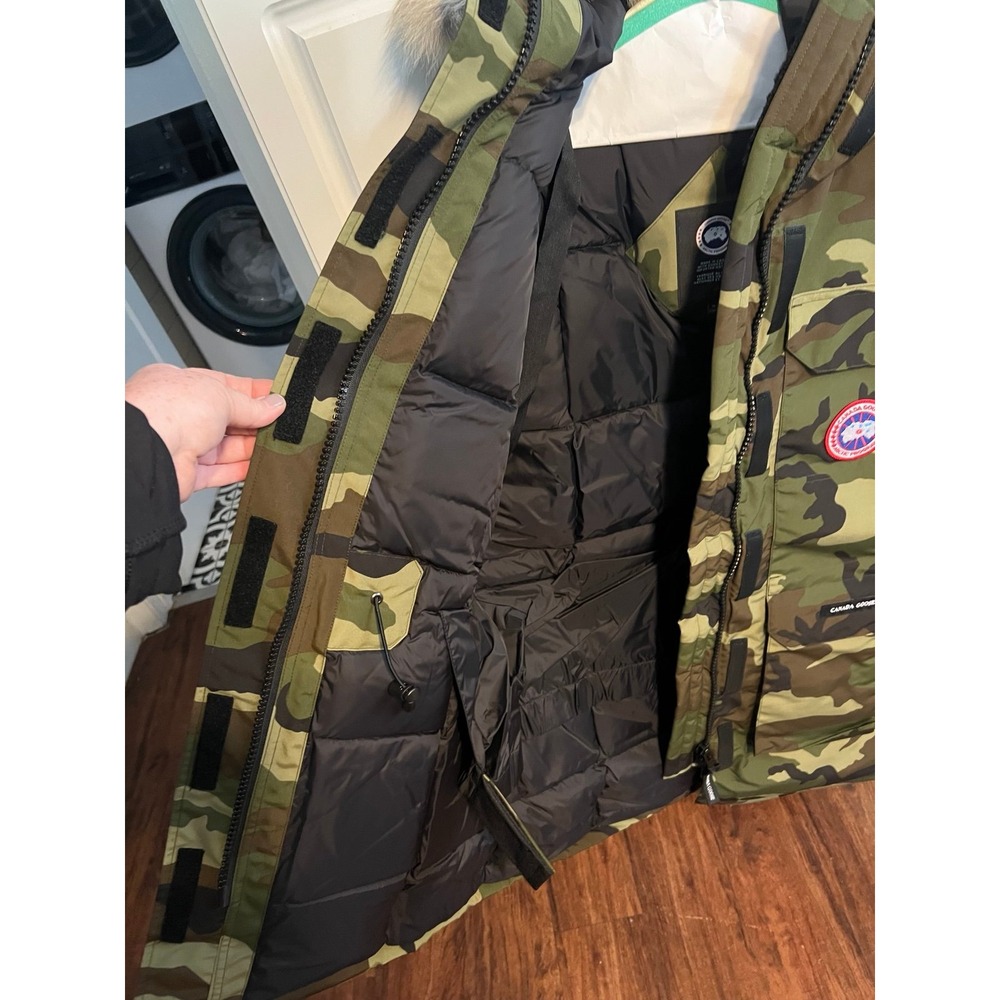 New Canada Goose Expedition Parka Camo Print Womens size XL & Receipt - Picture 10 of 15